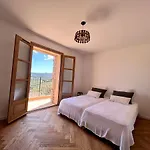 Villa Bergerie De Charme, Piscine Chauffee, Vue Nature Entre Et Montagne, *