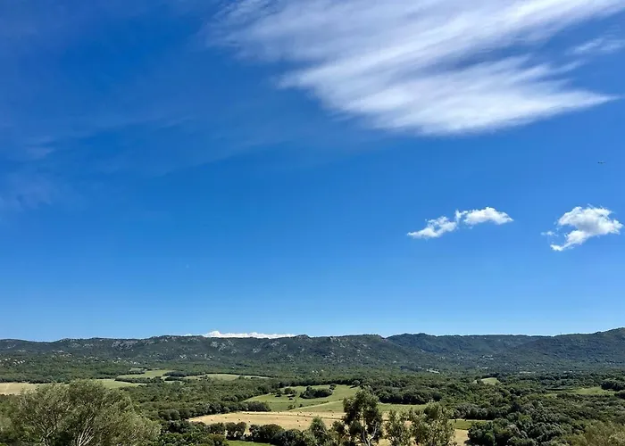 Villa Bergerie De Charme, Piscine Chauffee, Vue Nature Entre Et Montagne, *
