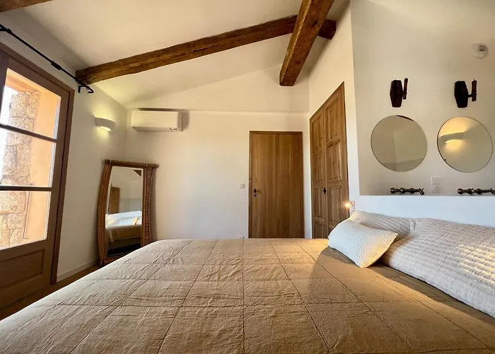 Bergerie De Charme, Piscine Chauffee, Vue Nature Entre Et Montagne,